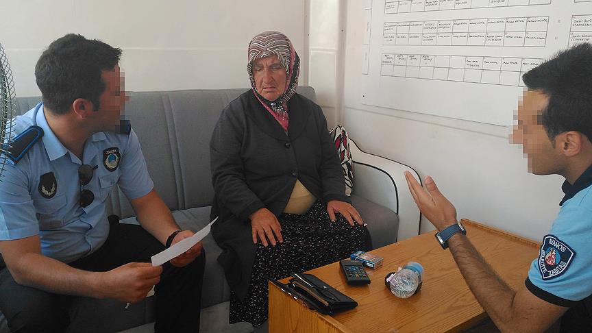 Nevşehir'de 'emekli' kadın dilenci yakalandı
