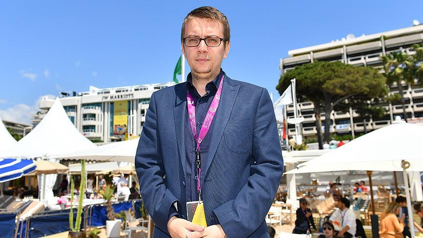 Türk filmi 'Albüm'e Cannes'da eleştirmenlerden ödül 