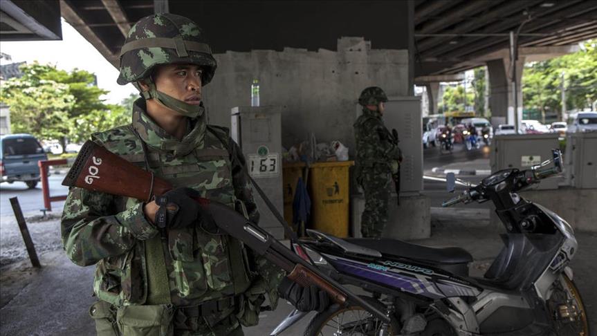 Rohingya dies as Thai police try to thwart escape bid