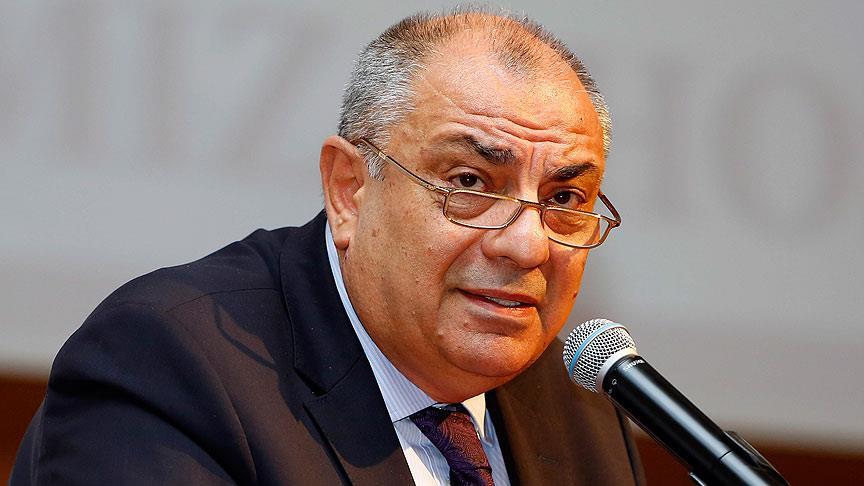 Türkeş'e üçüncü kez Başbakan Yardımcılığı görevi verildi