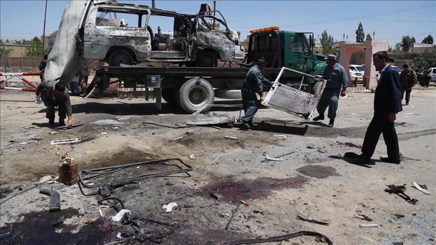10 قتلى في هجوم انتحاري بأفغانستان 