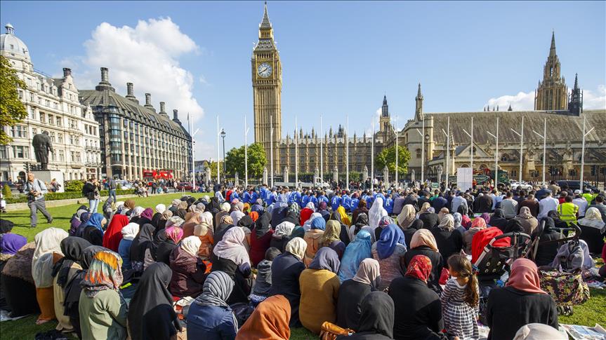 ‘Racist’ Brexit campaign hurts UK’s Turkish community