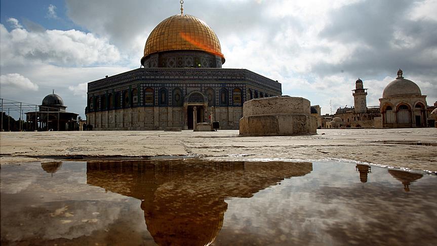 Jordanian Christian creates Dome of Rock Mosque replica  