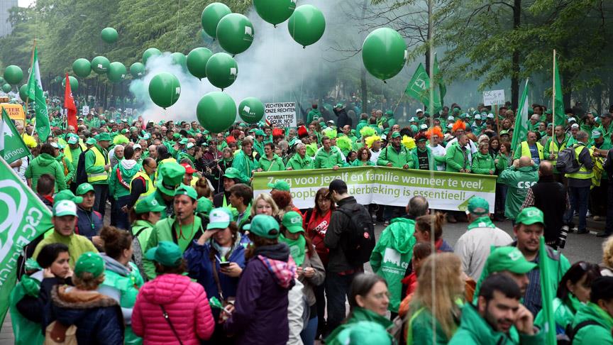 Belçika'da kamu çalışanları greve gitti