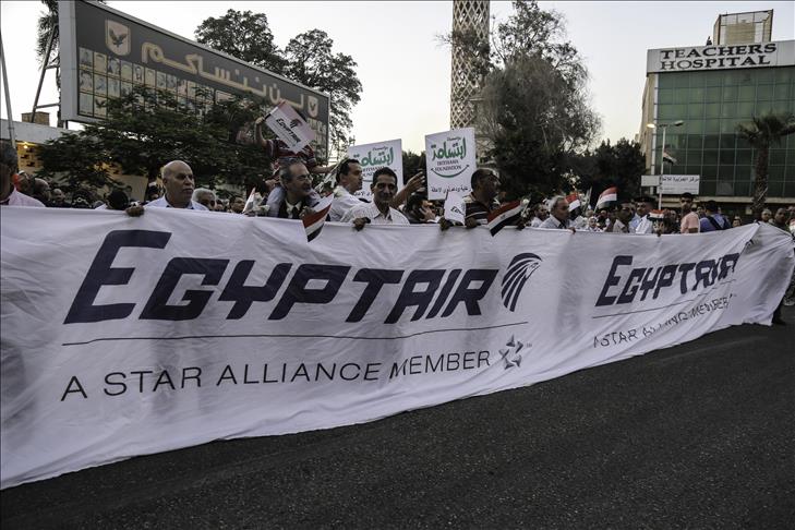 L'avion sinistré d'EgyptAir: Probable localisation des boites noires
