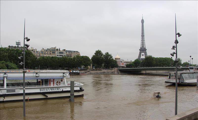 Paris protège ses trésors culturels des risques du débordement de la Seine
