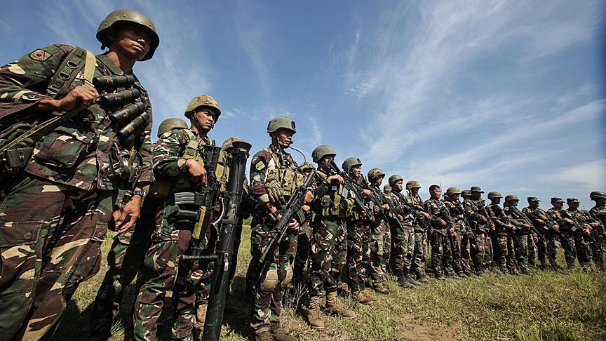 Philippine army halts operations in south for Ramadan