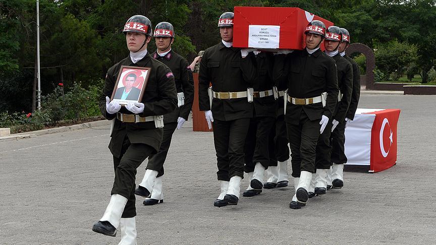 Şehit köy korucusu için tören düzenlendi