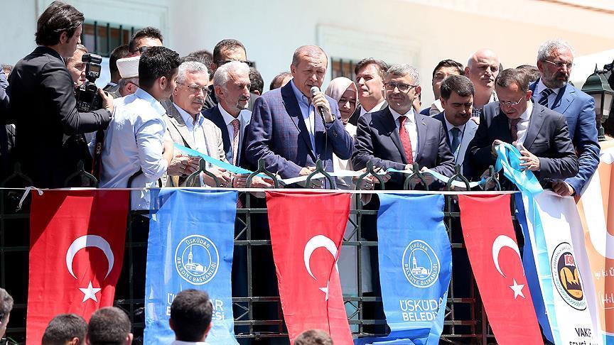 Le Président turc inaugure une mosquée restaurée à Istanbul
