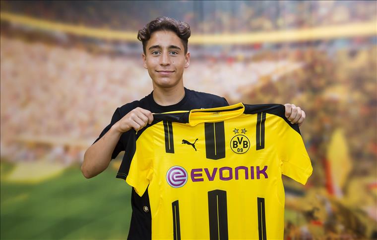 Football - Le prodige turc Emre Mor au Borussia Dortmund pour cinq ans