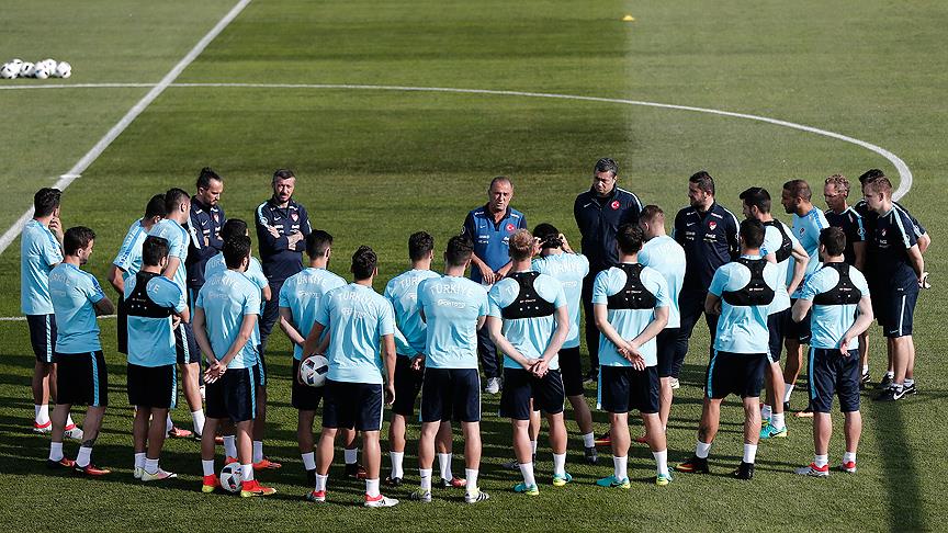 A Milli Futbol Takımı EURO 2016'da sahne alıyor
