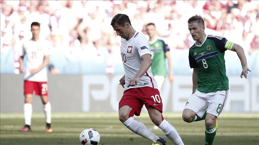 Euro 2016: Poland earn first win in finals history