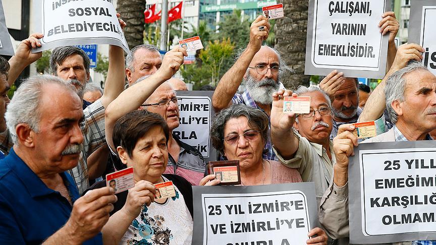 İzmir'de paso eylemi