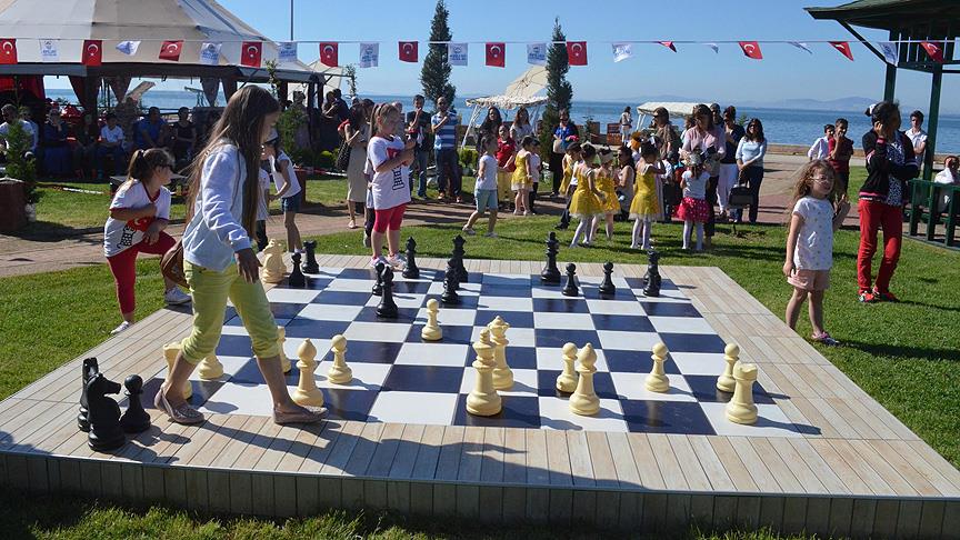 'Her ile satranç parkı' projesi 