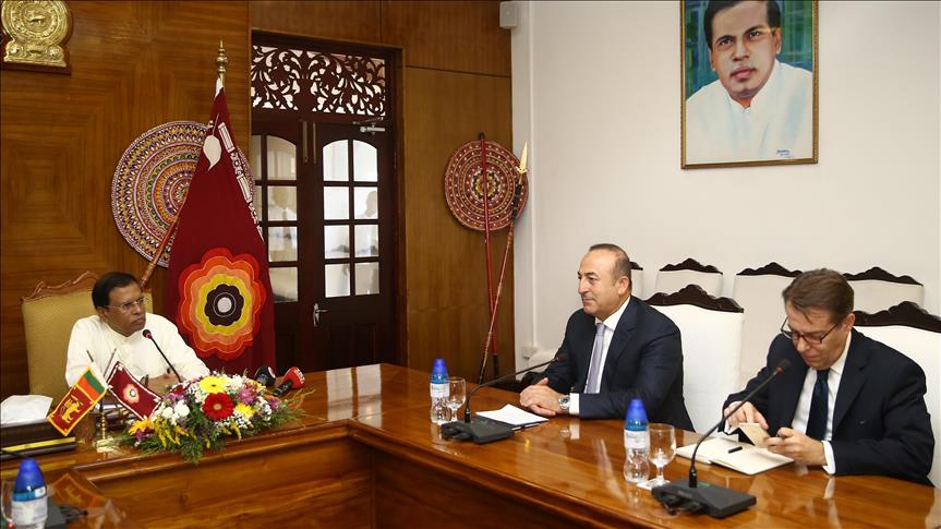 Turkish FM meets Sri Lankan counterpart in Colombo