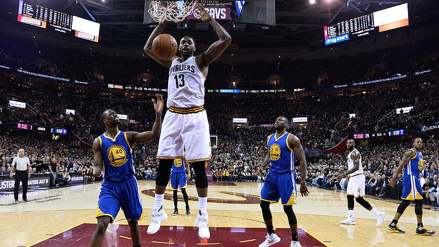Cleveland Cavaliers NBA final serisini son maça taşıdı