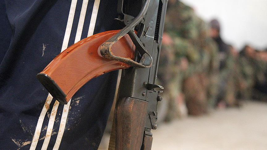 Hezbollah ready to send more troops to Syria: Official