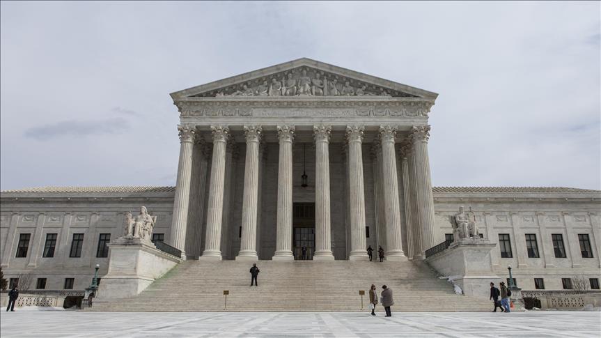 US Supreme Court OKs race as college admissions factor  