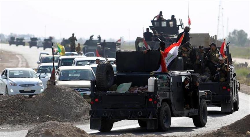 وزير الدفاع العراقي يصل "مخمور" للإشراف على تقدم القوات باتجاه الموصل
