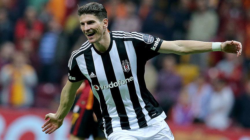 Gomez: Transfer görüşmeleri EURO 2016'dan sonra