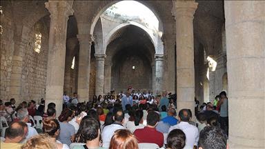 St. Pierre Bayramı Hatay'daki Ermeni Kilisesi'nde kutlandı
