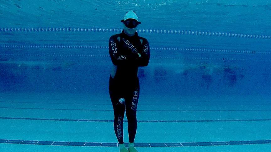 Dünya rekoru için 'nefesini' tuttu