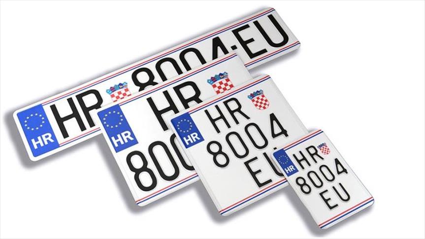 Hrvatska: Od ponedjeljka nove registarske tablice s logom EU