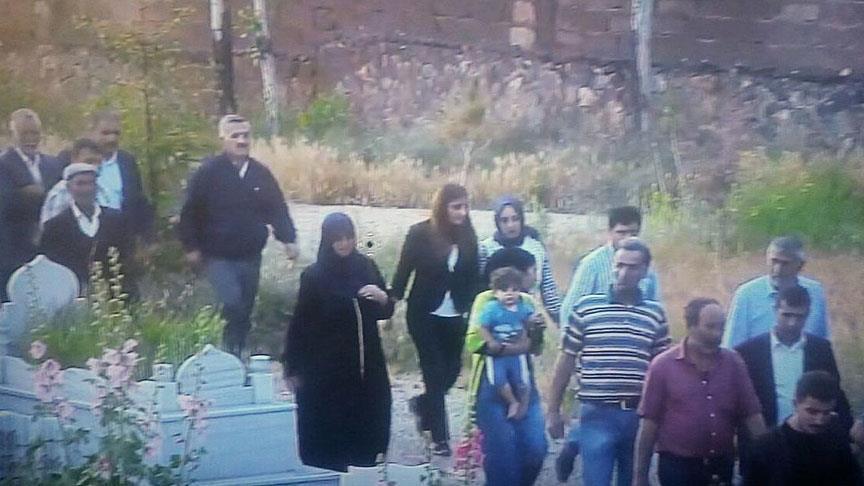 HDP milletvekilleri teröristin cenazesinde