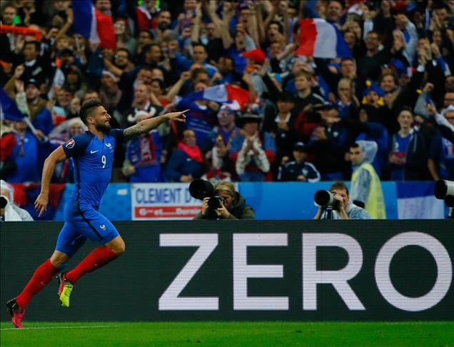 Euro 2016 – La France surclasse l’Islande et se qualifie en demi-finale 