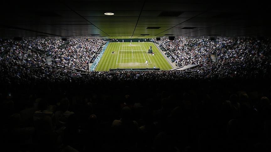 Williams kardeşler Wimbledon'da yarı finalde