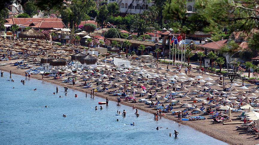 Türkiye'nin 'mavi bayrak'lı 444 plaj var