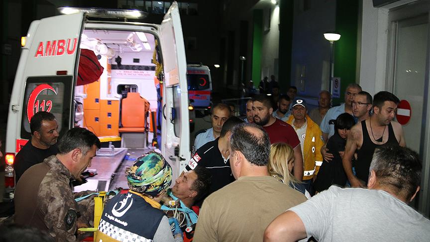 Giresun'da polis aracına silahlı saldırı: 3 yaralı