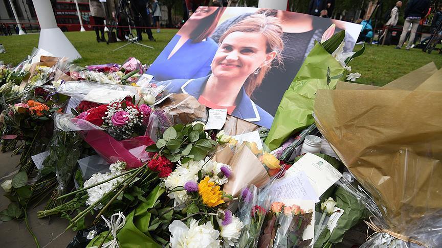 Hundreds turn up for UK lawmaker’s funeral