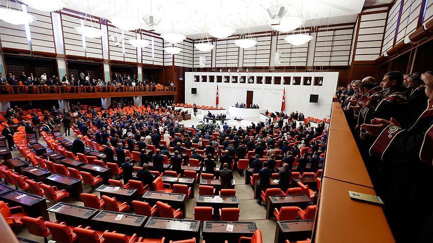 Turkish parliament holds extraordinary session