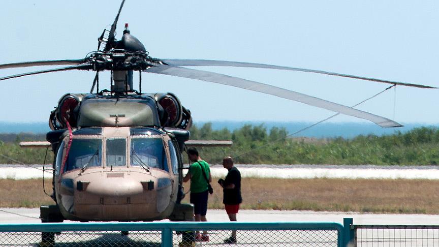 Türk askeri helikopteri Dedeağaç'a indi