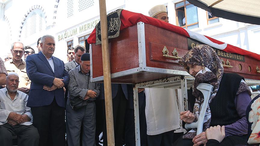 Başbakan Yıldırım, Ahmet Özsoy'un cenaze törenine katıldı