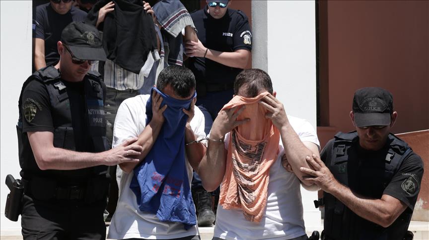 Greece begins extradition of Turkish coup soldiers