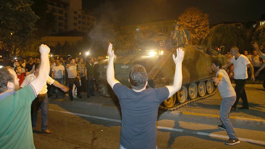 6 kişiyi tankla ezerek şehit eden askerler tutuklandı