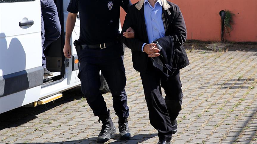 Konya'da iki vali yardımcısı tutuklandı 