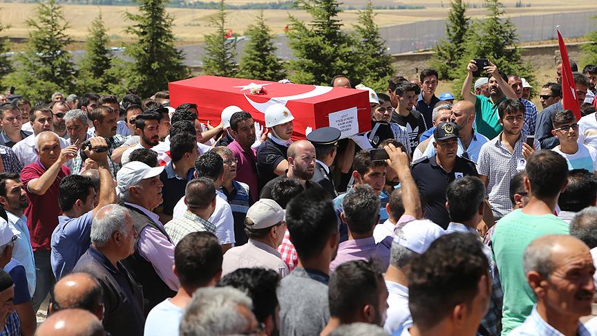 Şehit polis memuru Aksu son yolculuğuna uğurlandı