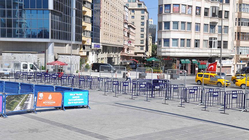 Miting öncesinde Taksim'de güvenlik önlemleri alınmaya başlandı 