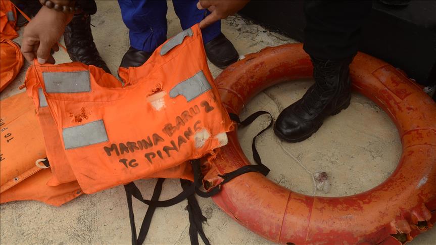 8 dead, 20 missing after boat capsizes in Malaysia