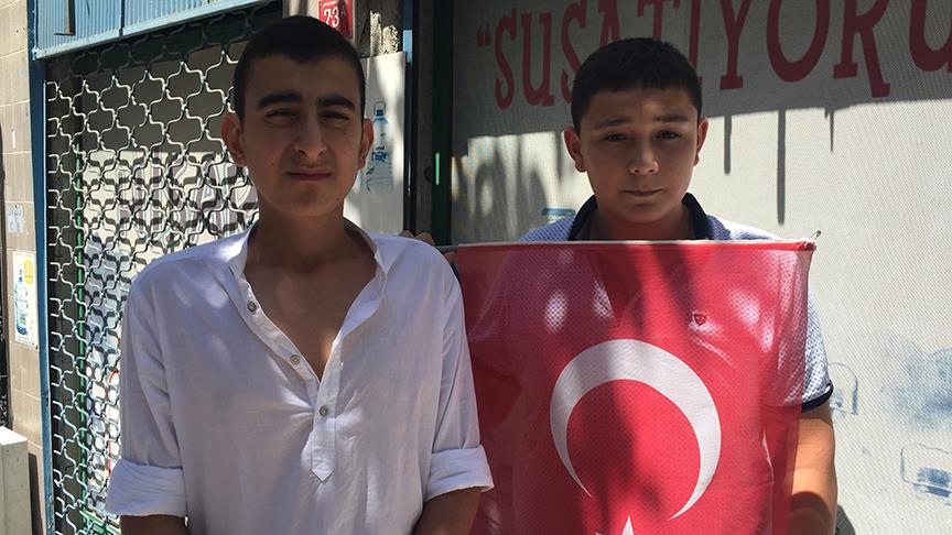 'Darbeciler hayallerimizi aldı'