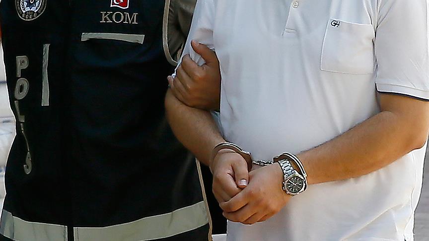 'Hipnozla işkence' raporu verenler gözaltına alındı