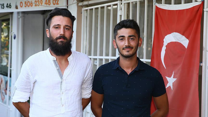 Hakkını yiyen subaylarla hesaplaşmak için avukat oldu