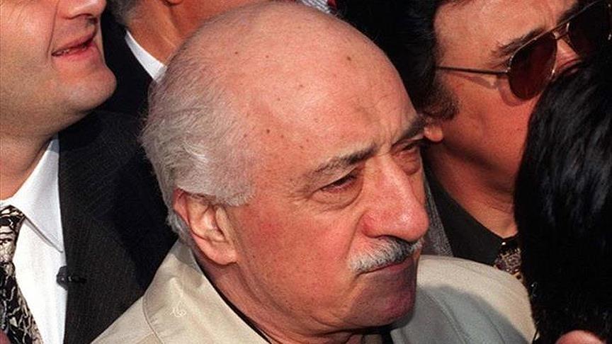 Turkey issues arrest warrant for Fetullah Gulen