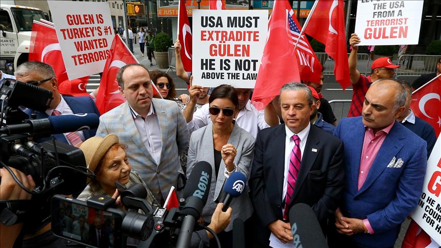 New York, protestë para selisë qendrore të NBC-së