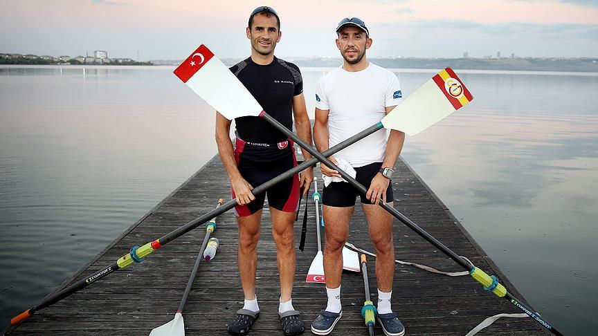 Milli kürekçiler Rio'da repesaj yarışına çıkacak