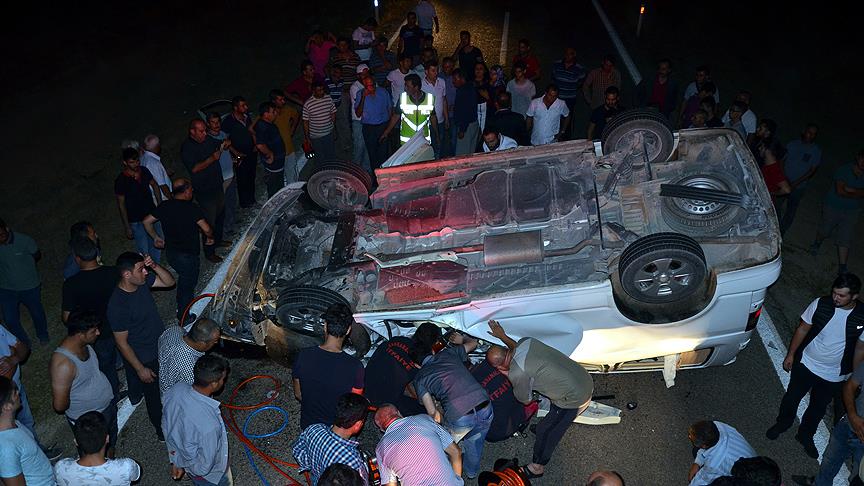 Kahramanmaraş'ta trafik kazaları: 14 yaralı