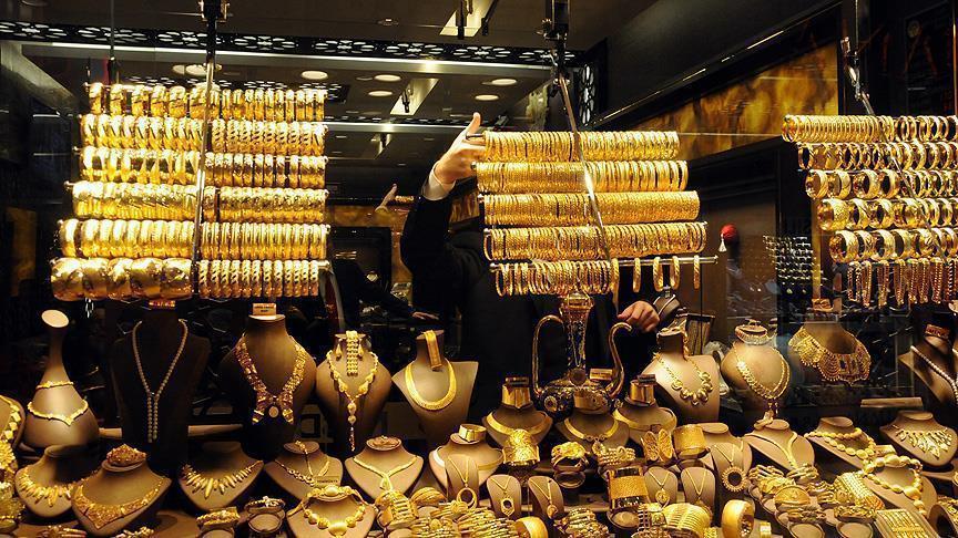 Global demand for gold rises amid investor uncertainty